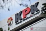 KPK memeriksa dua tersangka kasus pengadaan lahan JTTS
