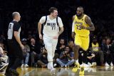 James berpikir Luka Doncic gantikan Anthony Davis itu hoaks