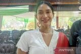 Happy Salma ikut meramaikan  peringatan seabad Pramoedya Ananta Toer