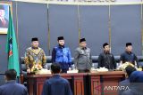 DPRD Padang Sahkan Fadly Amran dan Maigus Nasir sebagai Wali Kota dan Wakil Wali Kota Padang 2025-2030