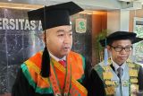 Wagub Sumbar menambah gelar akademik kedelapan  usai wisuda di Unand