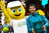 Alcaraz kalahkan De Minaur di Rotterdam