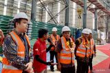 Pabrik floater PLTS terapung diresmikan di Kota Batam untuk transisi energi