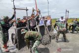 TNI Demak bantu  pembangunan jalan penghubung dua kecamatan