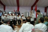 Tiga peserta retret kepala daerah dibawa ke rumah sakit