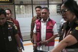 Mantan Bupati Lombok Barat jadi tersangka korupsi LCC