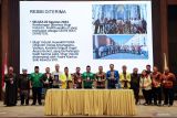 KWI anugerahi Ketua Umum Organisasi Pemuda Lintas Iman