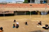 Warga Pengadegan akui tak ada alat peringatan dini banjir