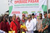 Pemkab Gunungkidul memastikan stok kebutuhan pokok aman jelang Lebaran