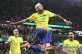 Santos mengumumkan Neymar positif COVID-19