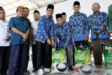 Pemkot serahkan bantuan beras untuk para tokoh agama di Batam