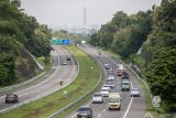 Bertransportasi umum di ibu kota Jakarta saat libur Lebaran