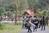 Polisi: Bentrok antar kelompok di Puncak Jaya, 59 orang terluka