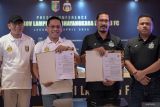 Bhayangkara dan Persikas, tujuh klub ganti nama dan domisili