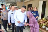 Wamen ATR/BPN serahkan sertifikat elektronik door to door di Semarang