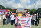 Anggota DPR beri bantuan alat pertanian bagi petani di Tulangbawang