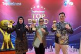 Bupati Lampung Timur terima penghargaan Top Pembina BUMD BPRS