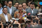 Jokowi: Silahkan polisi periksa ijazah saya melalui digital forensik