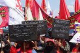 Penghapusan batas usia kerja solusi di tengah PHK