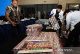 Polri membekukan rekening dan sita Rp154 miliar terkait judi daring