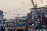 Rusak keindahan Kota Palembang, jaringan kabel internet semrawut ditertibkan