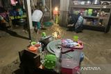 Warga Kabonena Palu tagih janji Wako bantu bersihkan lumpur sisa banjir