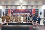 KPU Kapuas kembalikan Rp844 juta sisa dana pilkada