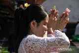 Persembahyangan Hari Raya Kuningan di Palangka Raya