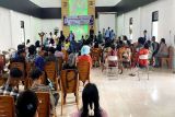 Disdukcapil Barut berikan layanan adminduk keliling di Lahei Barat