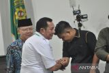 Dalam sidang lanjutan tersebut Jaksa Penuntut Umum (JPU) Komisi Pemberantasan Korupsi (KPK) menghadirkan tujuh orang saksi yaitu Kadispora Provinsi Bengkulu Ika Joni Ikhwan, Kepala Dinas Perpustakaan dan Kearsipan Provinsi Bengkulu Meri Sasdi, Kepala BPKAD Provinsi Bengkulu Haryadi, Asisten III Setda Provinsi Bengkulu Nandar Munadi, Kepala Dinas Koperasi dan UMKM Provinsi Bengkulu Karmawanto serta Staf ahli Gubernur Bengkulu Sisardi dan Zahirman Aidi. ANTARA FOTO/Muhammad Izfaldi