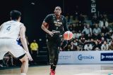 Pebasket Dewa United Banten Jordan Lavell Adams puji pemain lokal di IBL