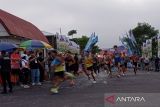 Ribuan pelari meriahkan Purwokerto Half Marathon 2025