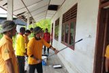 PT Bumi Andalas Permai ajak warga gotong royong benahi SD Filial Sungai Janun Kabupaten OKI