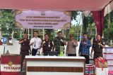 Kejari Agam musnahkan barang bukti 54 perkara selama 2025