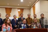 Menteri P2MI bahas peluang penempatan pekerja migran di Sarawak
