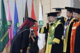 Wisuda UIN Walisongo, Qonita kenang perjuangan almarhum ayah