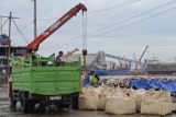 Pelindo tutup  sementara tembok laut roboh di Pelabuhan Semarang