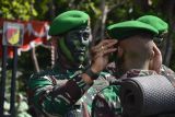1.140 prajurit Kodam Merdeka ikut tradisi pembaretan dan penyematan brevet