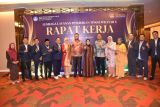 Wali Kota Padang Fadly Amran buka Raker LLDIKTI Wilayah X
