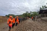 BPBD Sulteng: 350 rumah warga terendam banjir disertai lumpur di Wombo