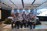 Berikut susunan komisaris dan direksi Semen Baturaja yang baru