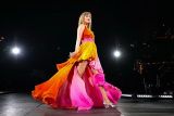 Taylor Swift gabungkan album baru dan film 