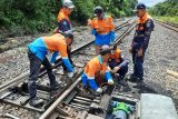 KAI Palembang optimalkan sinyal elektrik dukung keselamatan operasional kereta api