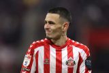 Klub promosi Sunderland permanenkan Enzo Le Fee