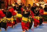 Pemkot Padang tampilkan seni-budaya Minangkabau secara rutin di pantai