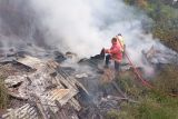 Seorang warga Agam meninggal dunia terjebak saat rumah terbakar jelang Shalat Idul Adha (Video)