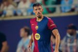 Barcelona akhiri kontrak bek asal Prancis Clement Lenglet