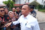 Jam Rolex pemain Timnas dibeli dari dana pribadi Prabowo, kata Mensesneg