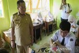 Bupati Kapuas tinjau peluncuran program Makan Bergizi Gratis di sekolah