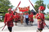 Bupati Gowa memperkenalkan budaya lokal kepada pasis negara sahabat